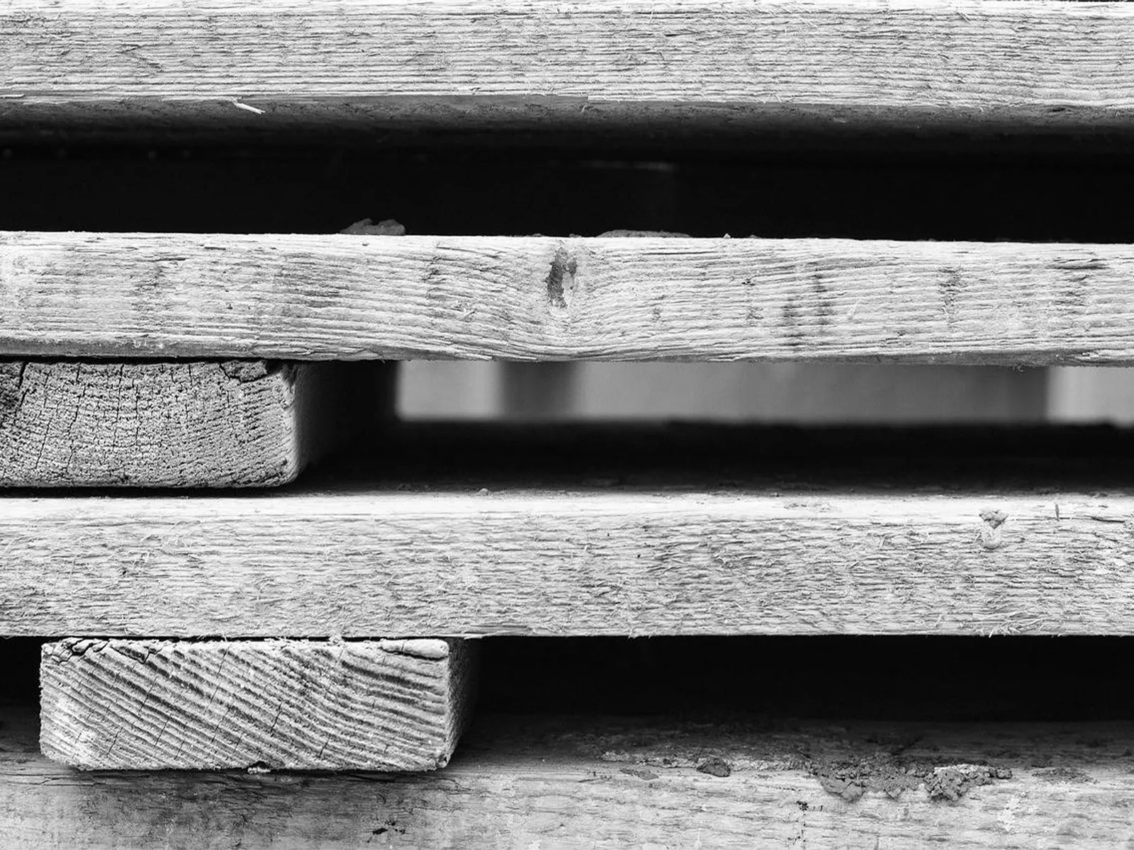 Lire la suite à propos de l’article Palettes recyclées pour e-commerce et entrepôts à Brignoles performance logistique et réduction des coûts